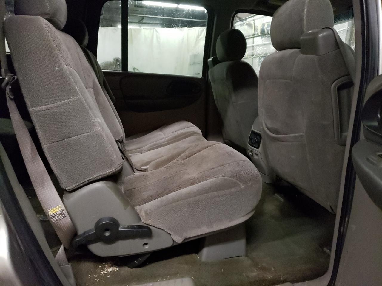Photo 6 from auction – 2003 CHEVROLET TRAILBLAZE with VIN 1GNET16S736228419