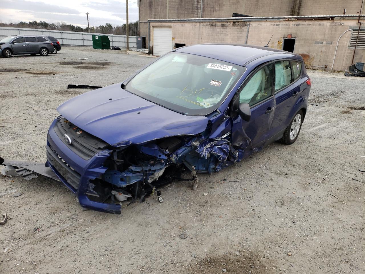 Photo 2 from auction – 2016 FORD ESCAPE S with VIN 1FMCU0F77GUC06680