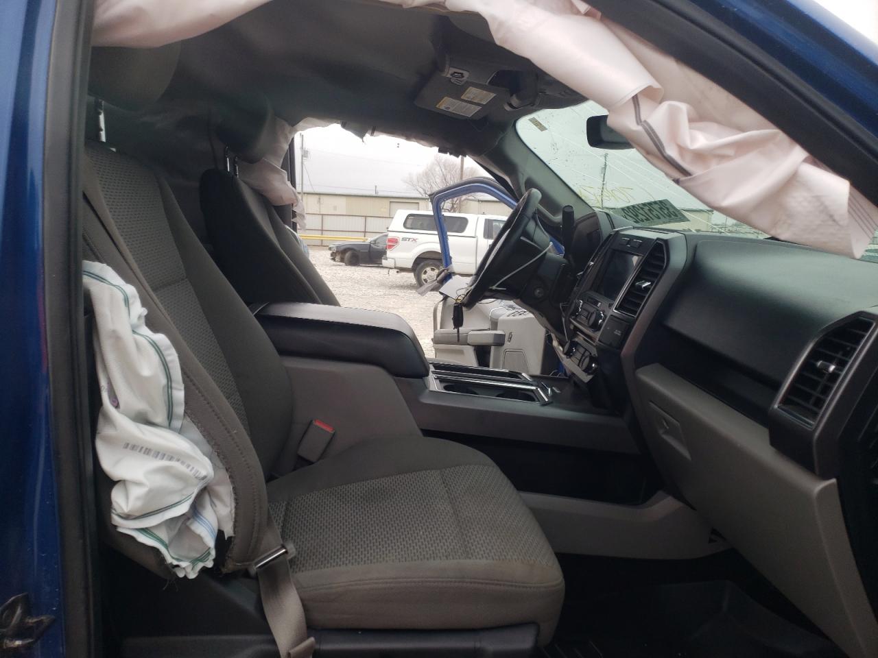 Photo 5 from auction – 2017 FORD F150 SUPER with VIN 1FTEW1CP4HKC70187