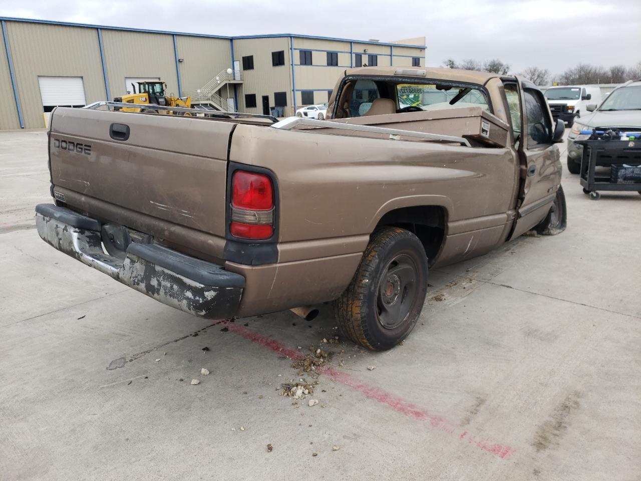 Photo 4 from auction – 2001 DODGE RAM 1500 with VIN 1B7HC16Z61S152781