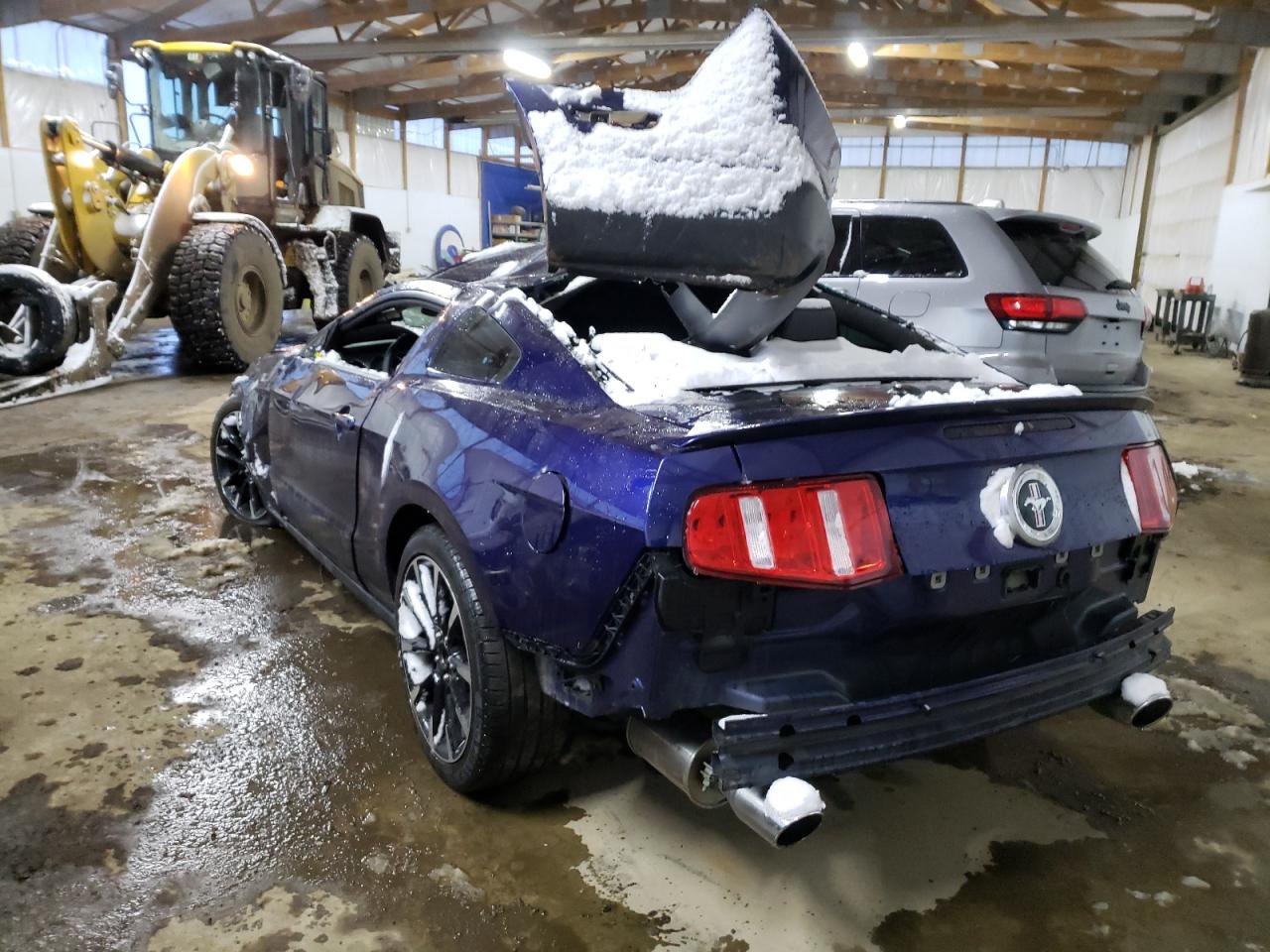 Photo 3 from auction – 2012 FORD MUSTANG with VIN 1ZVBP8AM7C5281948