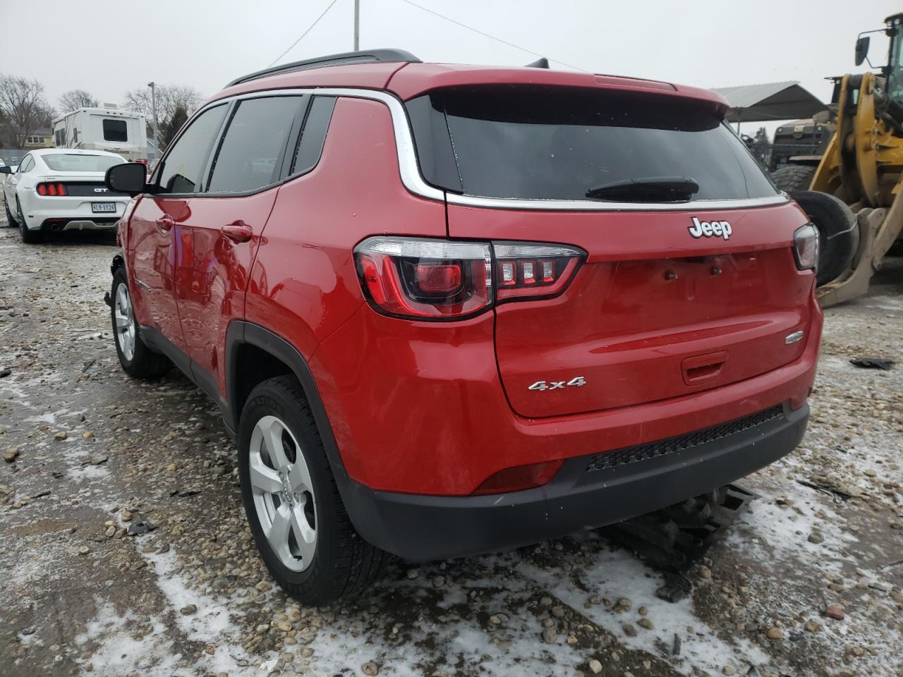 Photo 3 from auction – 2020 JEEP COMPASS LA with VIN 3C4NJDBB1LT229125