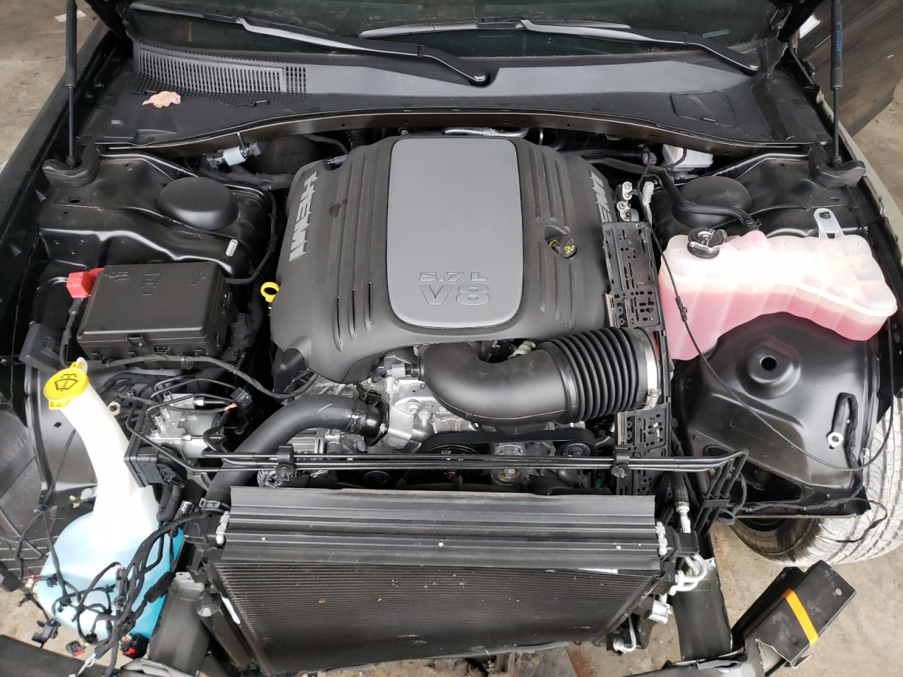 Photo 7 from auction – 2021 CHRYSLER 300 S with VIN 2C3CCABT7MH592262