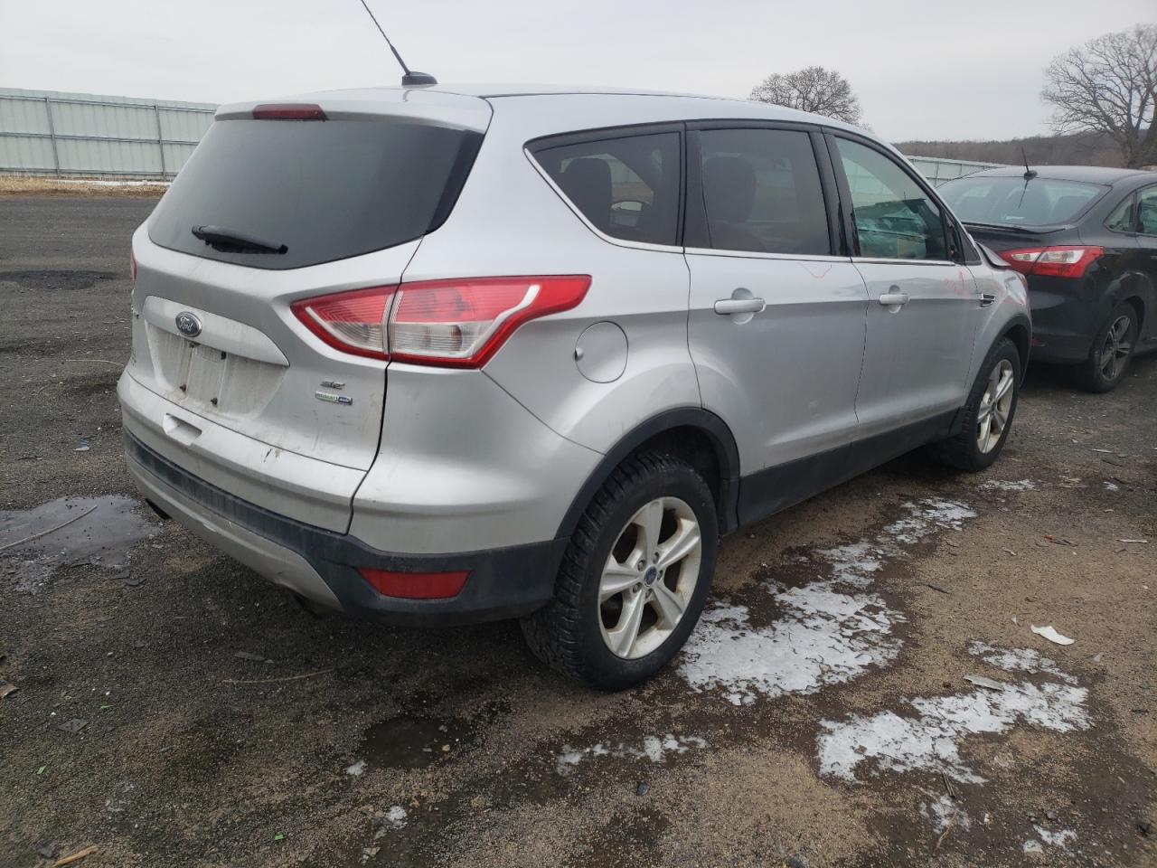 Photo 4 from auction – 2015 FORD ESCAPE SE with VIN 1FMCU9G95FUC81073
