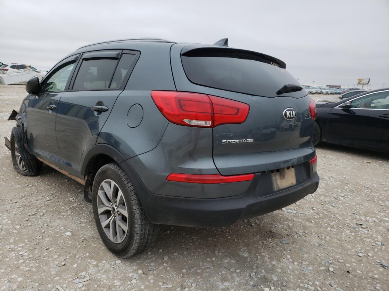 Photo 3 from auction – 2015 KIA SPORTAGE L with VIN KNDPBCAC3F7682827