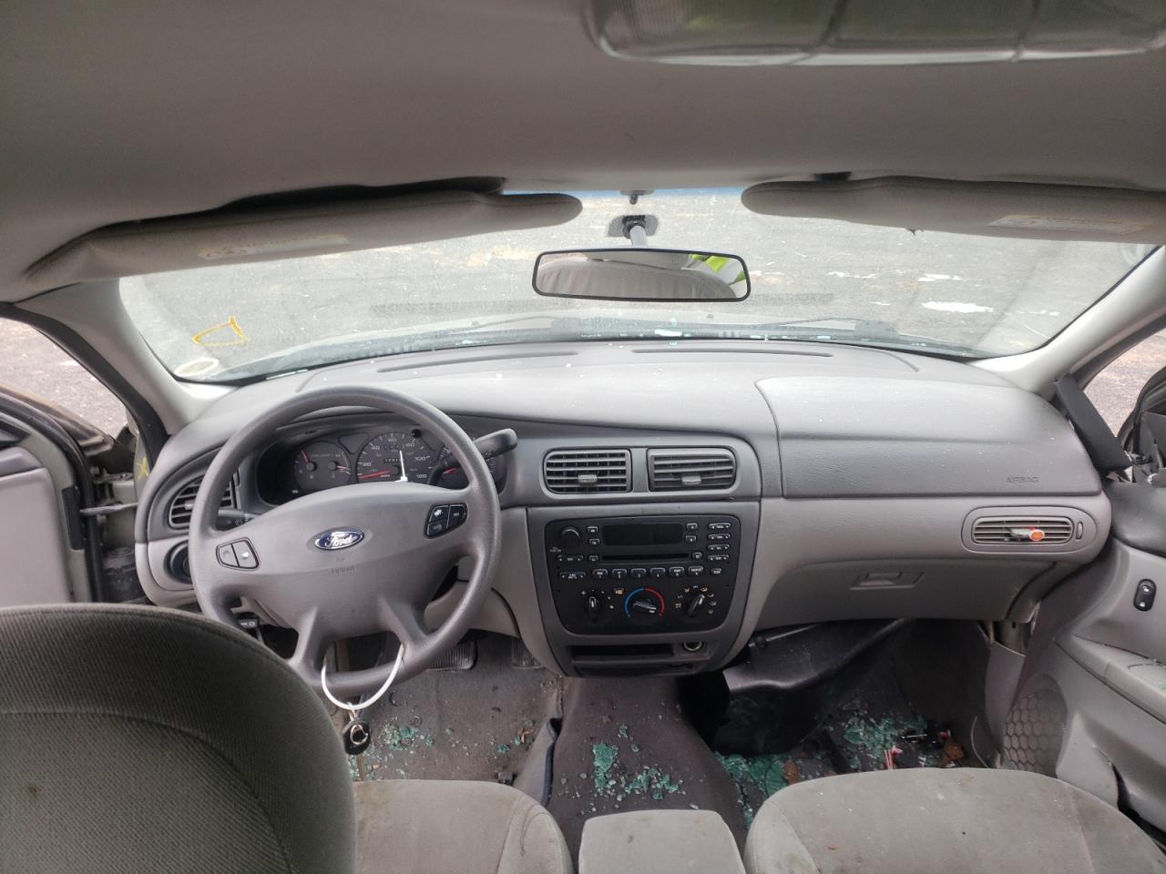 Photo 9 from auction – 2003 FORD TAURUS SES with VIN 1FAFP55273G168524