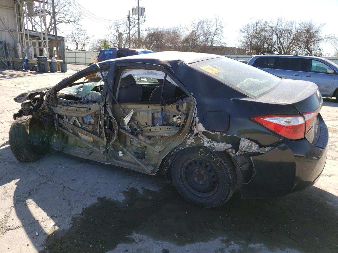 Photo 3 from auction – 2015 TOYOTA COROLLA L with VIN 5YFBURHE1FP190651