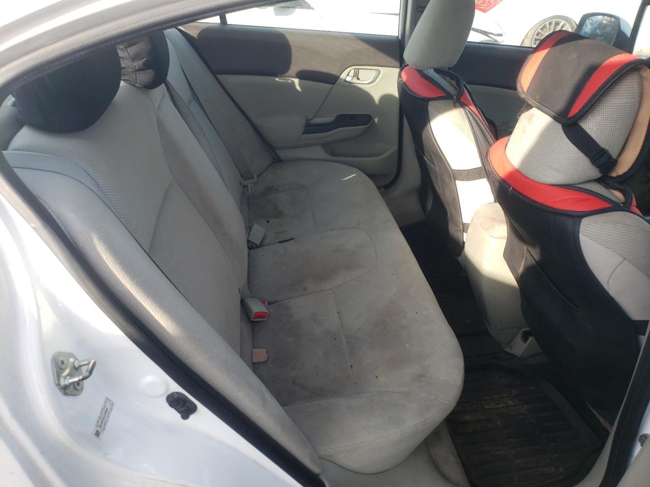 Photo 6 from auction – 2012 HONDA CIVIC LX with VIN 19XFB2F52CE060909