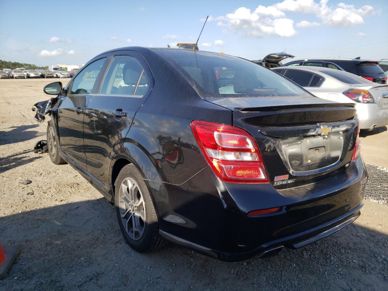 Photo 3 from auction – 2017 CHEVROLET SONIC LT with VIN 1G1JD5SH0H4142631