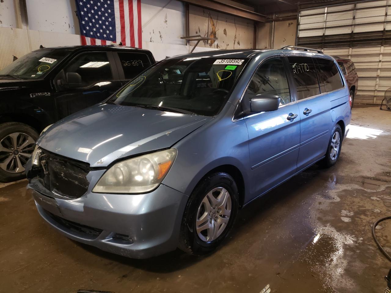 Photo 2 from auction – 2006 HONDA ODYSSEY EX with VIN 5FNRL38416B066140