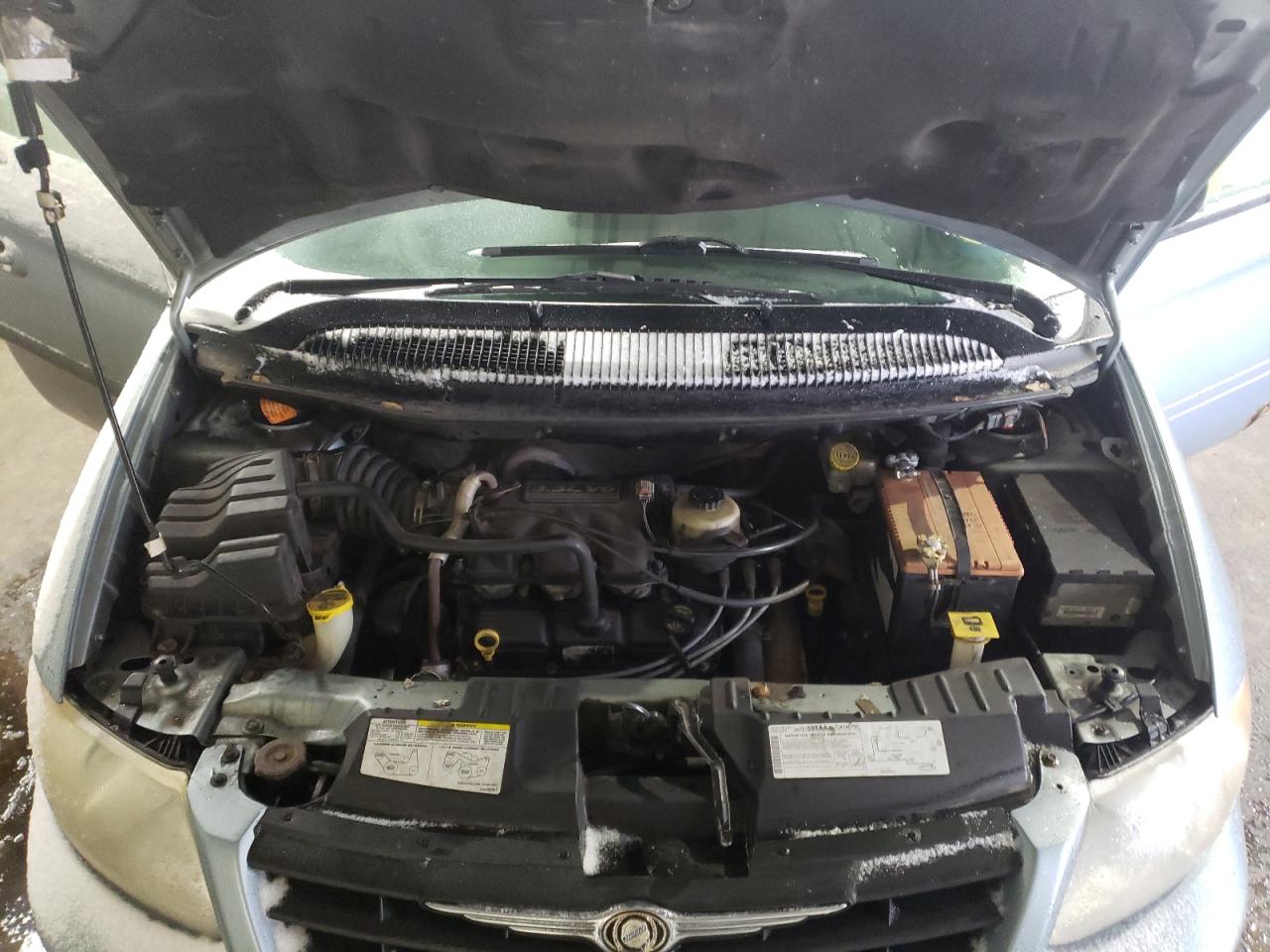 Photo 7 from auction – 2006 CHRYSLER TOWN & COU with VIN 1A4GP45R86B692248
