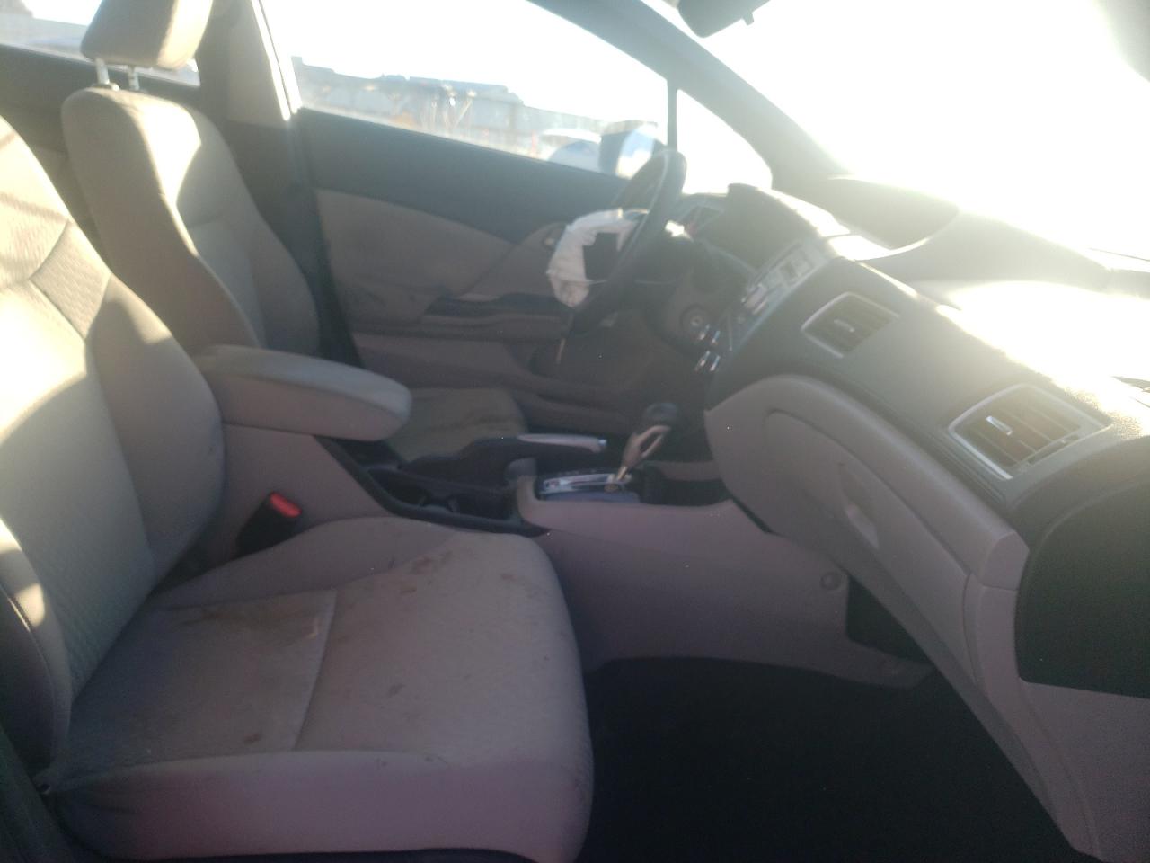 Photo 5 from auction – 2015 HONDA CIVIC LX with VIN 19XFB2F59FE255846