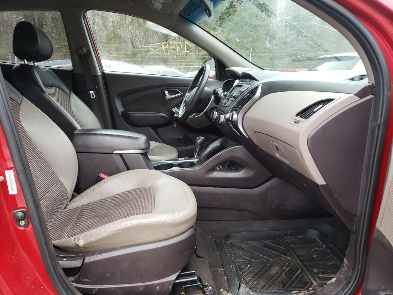 Photo 5 from auction – 2013 HYUNDAI TUCSON GLS with VIN KM8JUCAC6DU758650
