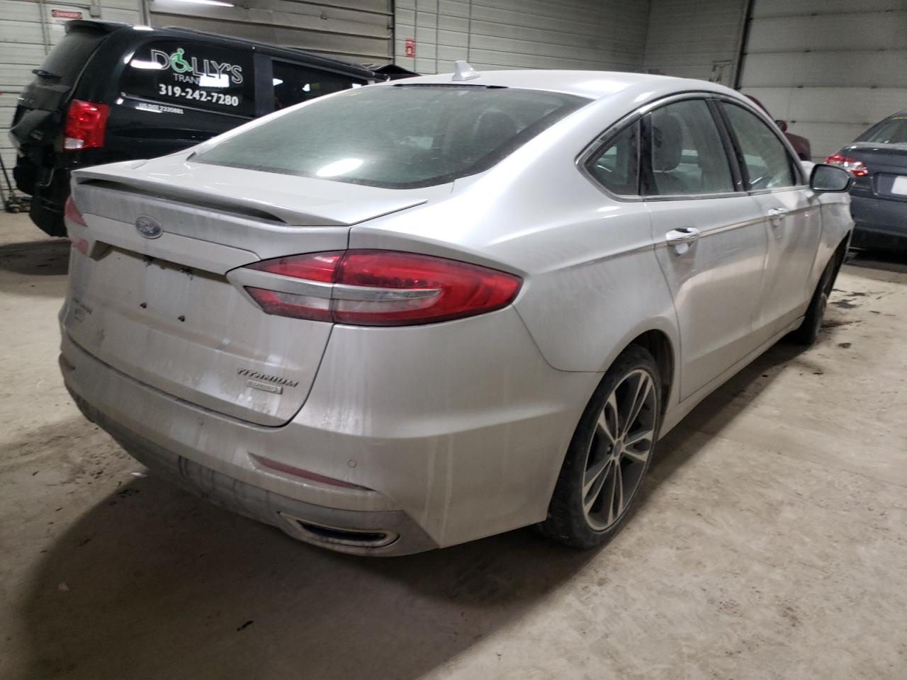 Photo 4 from auction – 2019 FORD FUSION TIT with VIN 3FA6P0K99KR253117