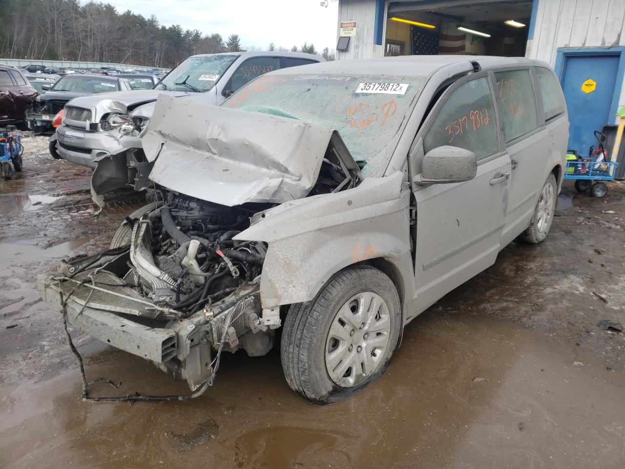 صورة رقم 2 من المزاد - 2016 DODGE GRAND CARA مع VIN 2C4RDGBG0GR102087