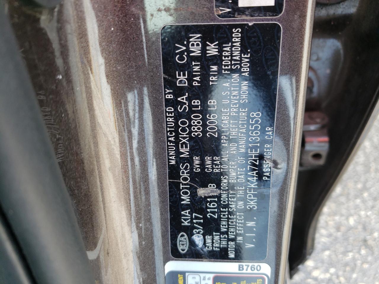 Photo 10 from auction – 2017 KIA FORTE LX with VIN 3KPFK4A72HE136558
