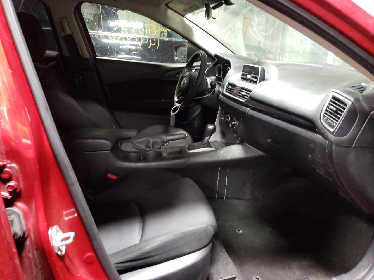 Photo 5 from auction – 2014 MAZDA 3 SV with VIN JM1BM1T7XE1210683