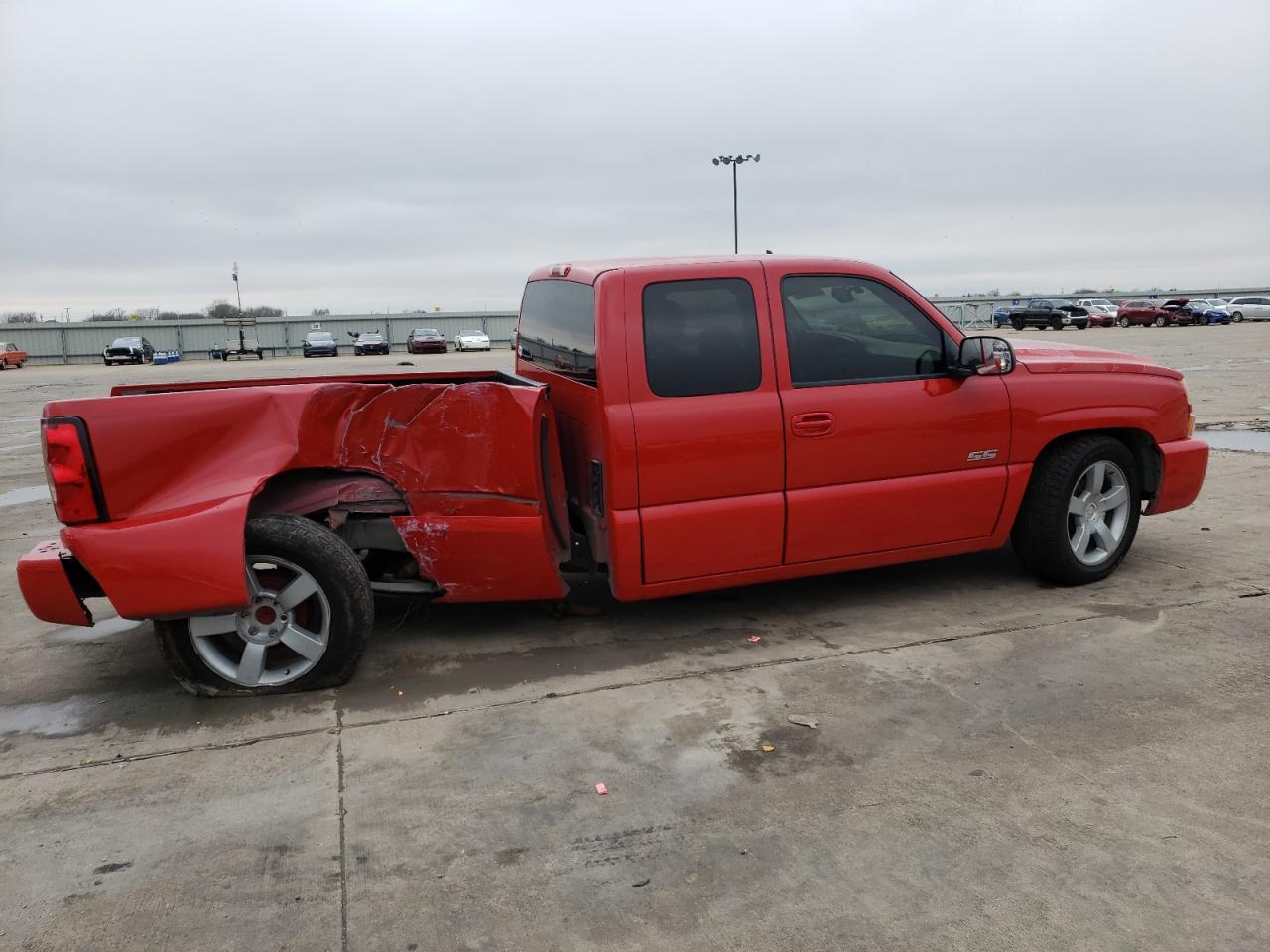 Photo 9 from auction – 2006 CHEVROLET SILVERADO with VIN 2GCEC19N161177753