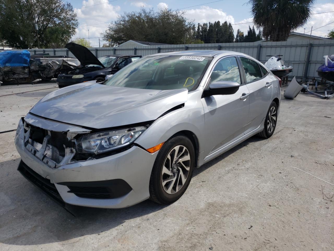 Photo 2 from auction – 2017 HONDA CIVIC EX with VIN 19XFC2F76HE073586