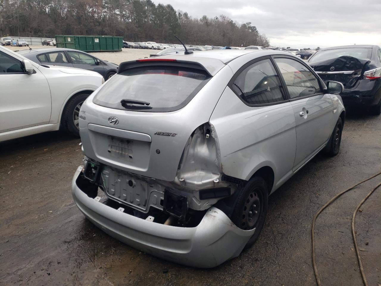 Photo 4 from auction – 2010 HYUNDAI ACCENT BLU with VIN KMHCM3AC1AU157487