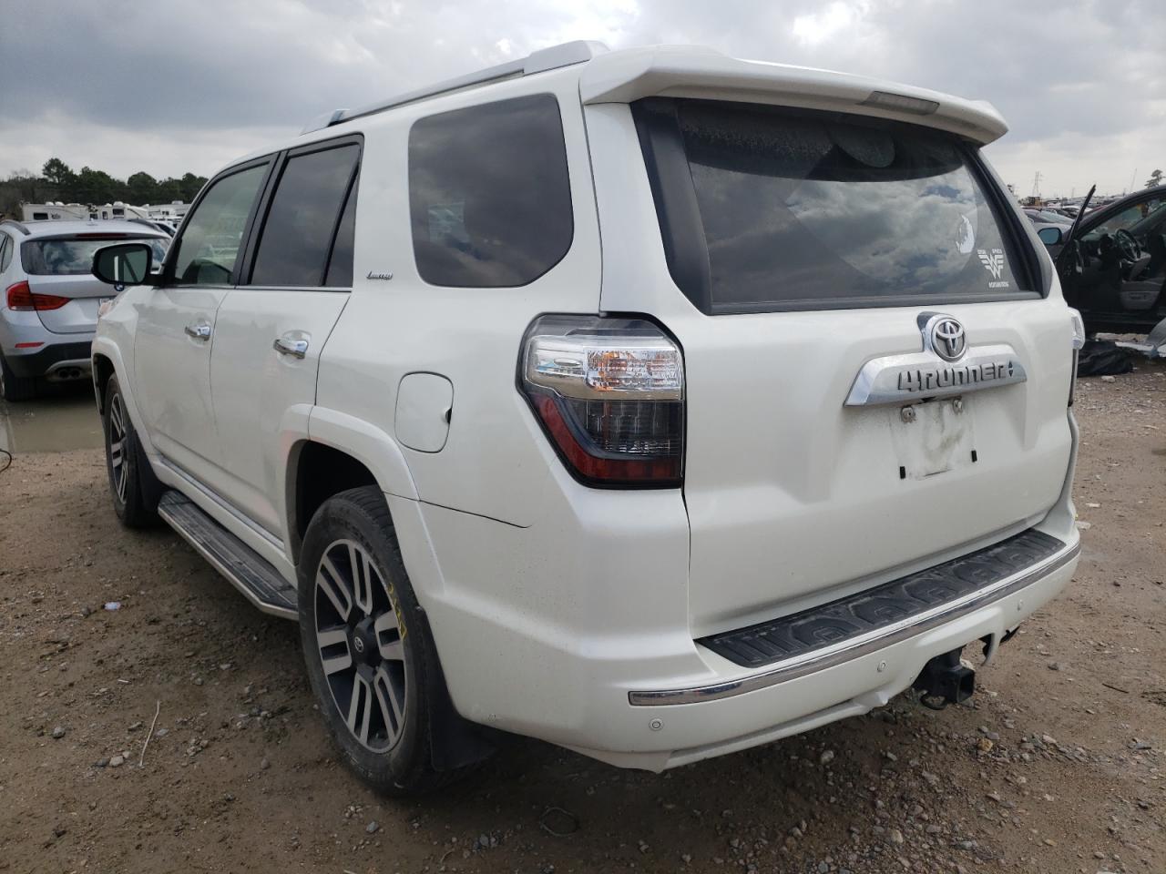 Photo 3 from auction – 2014 TOYOTA 4RUNNER SR with VIN JTEZU5JR8E5076819
