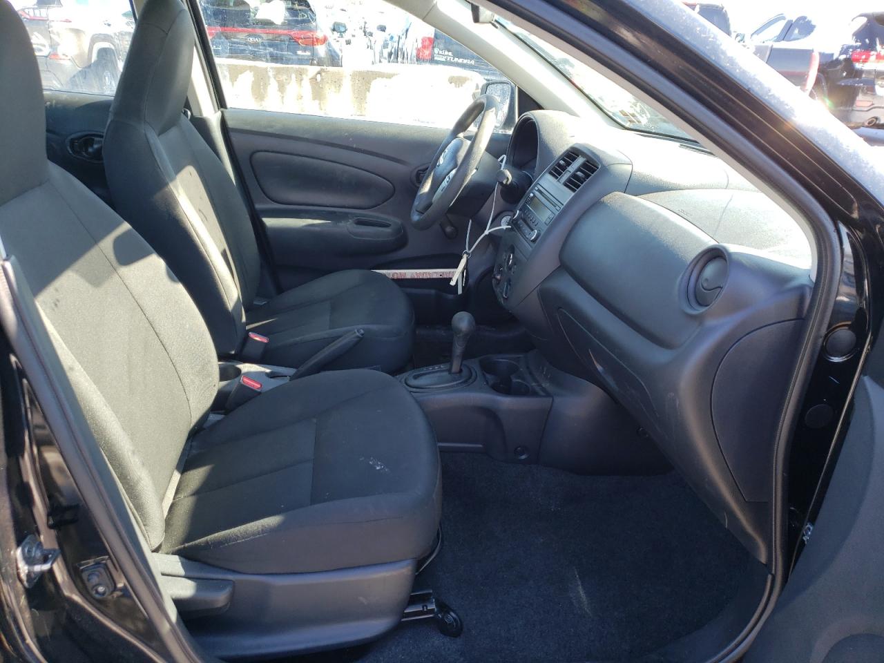 Photo 5 from auction – 2016 NISSAN VERSA S with VIN 3N1CN7AP6GL868071