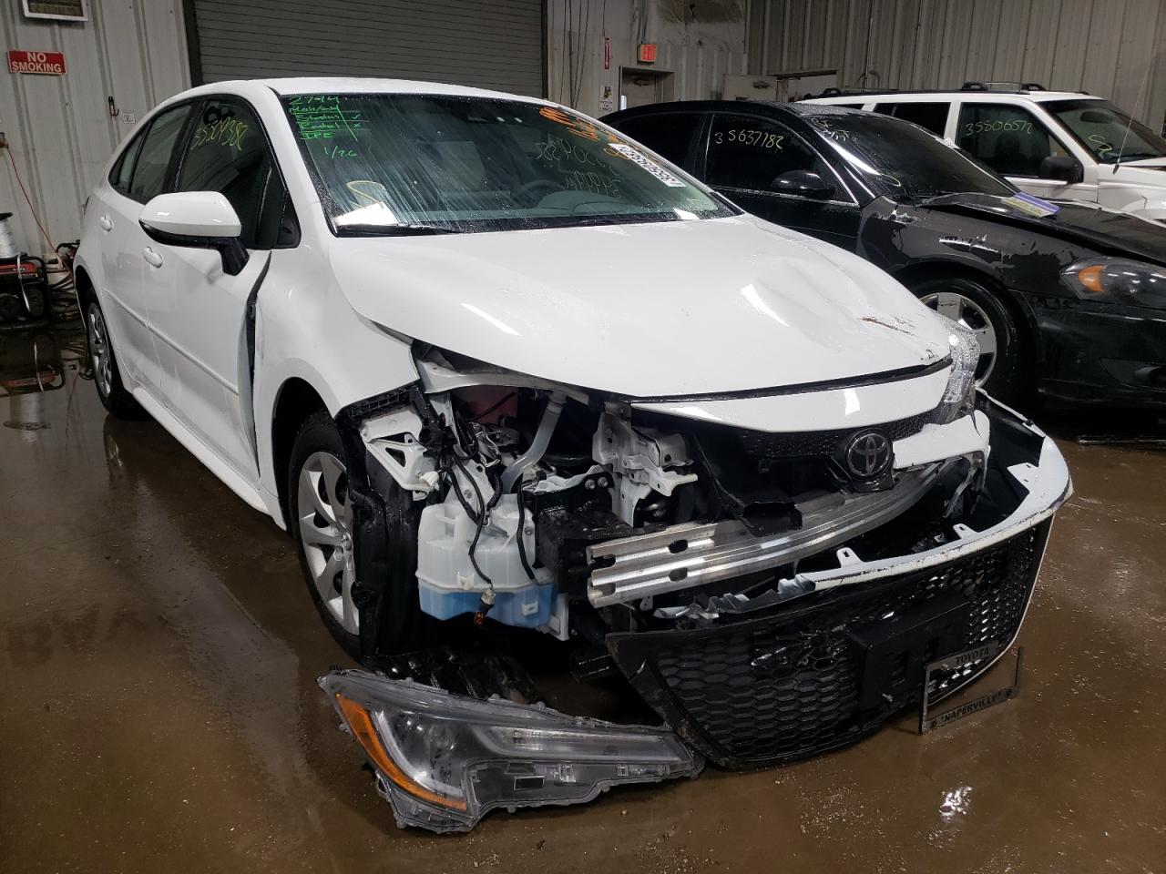 TOYOTA COROLLA LE 2020 with VIN 5YFEPRAEXLP132368 - Photo from auction