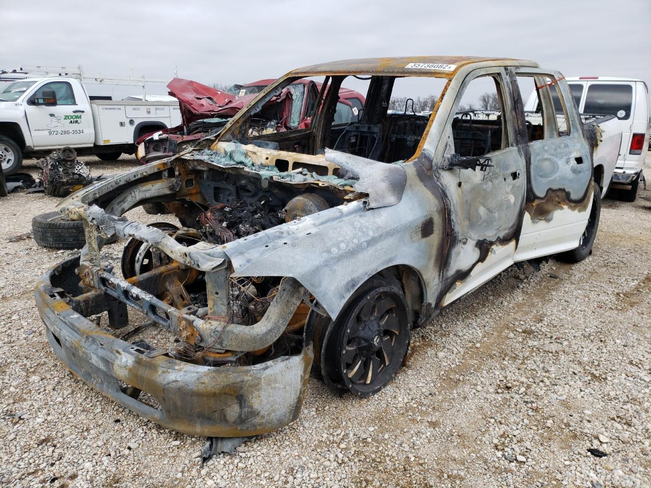 Photo 2 from auction – 2018 RAM 1500 ST with VIN 1C6RR6FG2JS299413