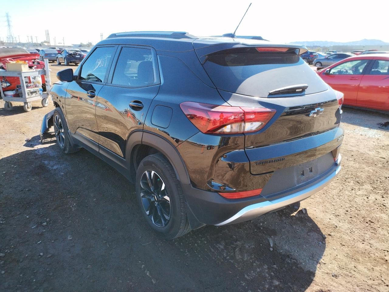 Photo 3 from auction – 2022 CHEVROLET TRAILBLAZE with VIN KL79MPSL4NB017842