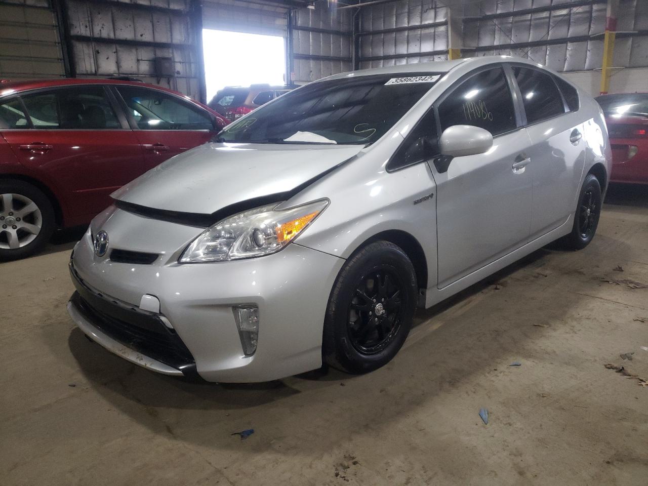 Photo 2 from auction – 2012 TOYOTA PRIUS with VIN JTDKN3DU5C5388830