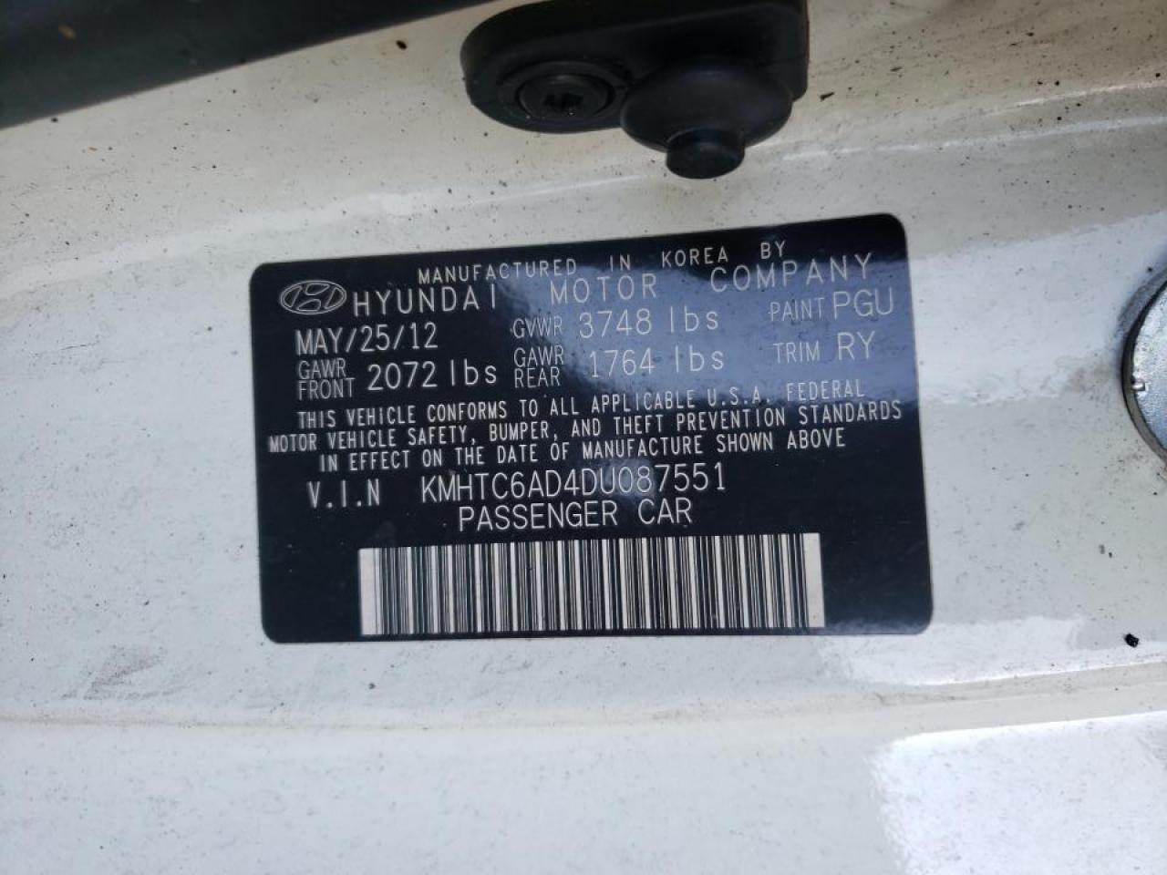 Photo 10 from auction – 2013 HYUNDAI VELOSTER with VIN KMHTC6AD4DU087551