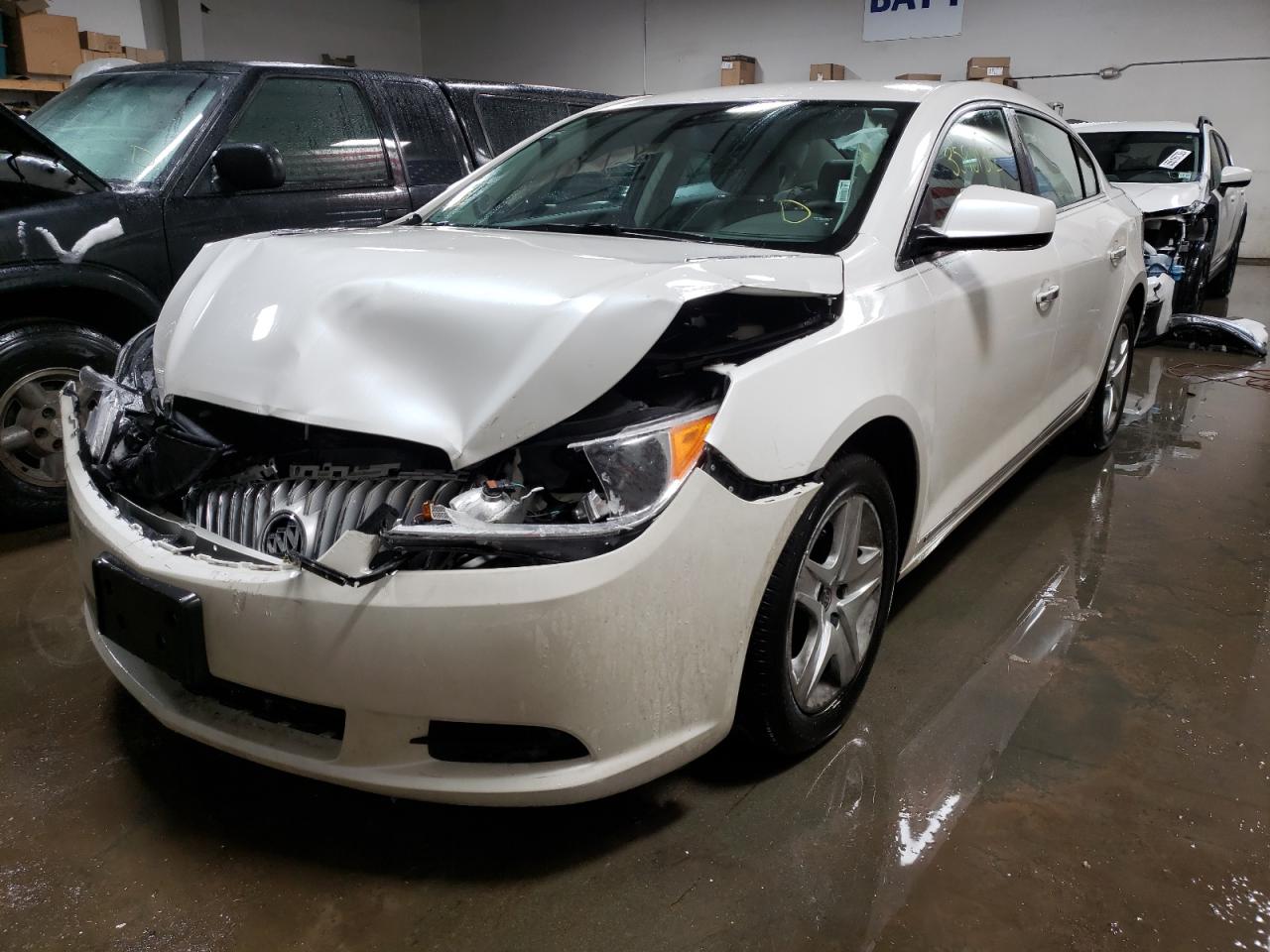 Photo 2 from auction – 2010 BUICK LACROSSE C with VIN 1G4GB5EG1AF143013