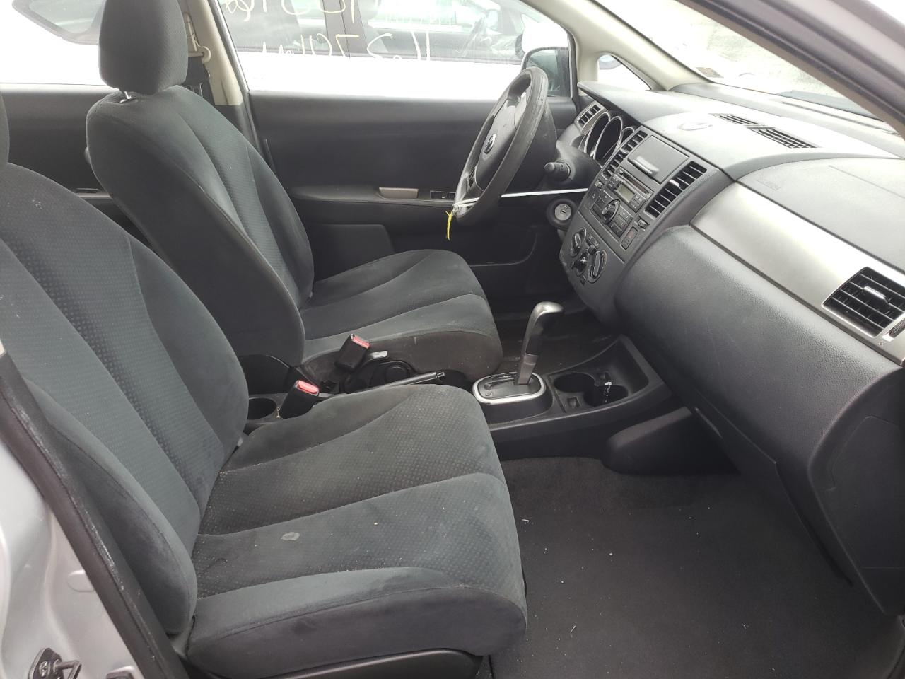 Photo 5 from auction – 2010 NISSAN VERSA S with VIN 3N1BC1APXAL426626