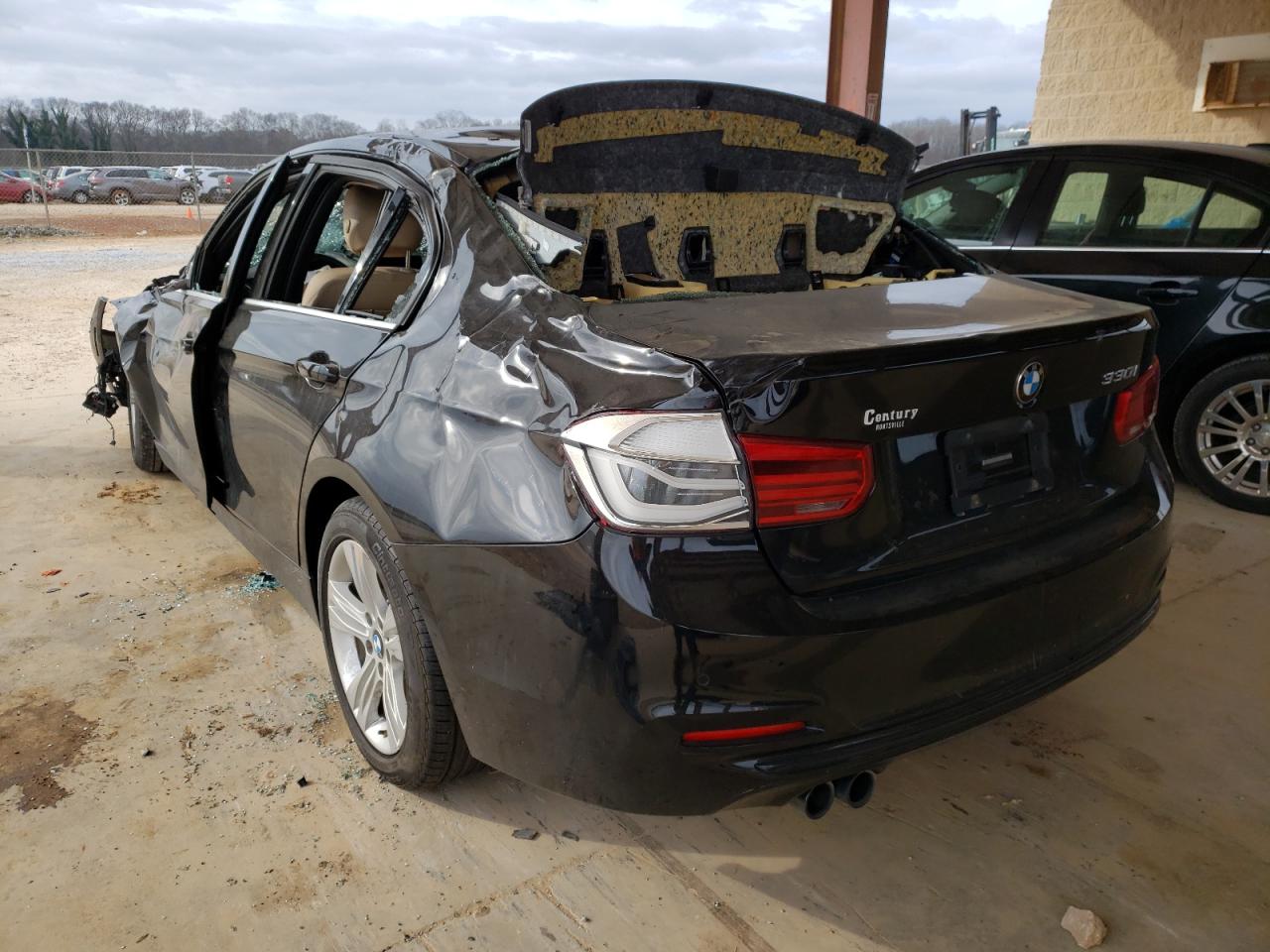 Photo 3 from auction – 2017 BMW 330 I with VIN WBA8B9G51HNU49282