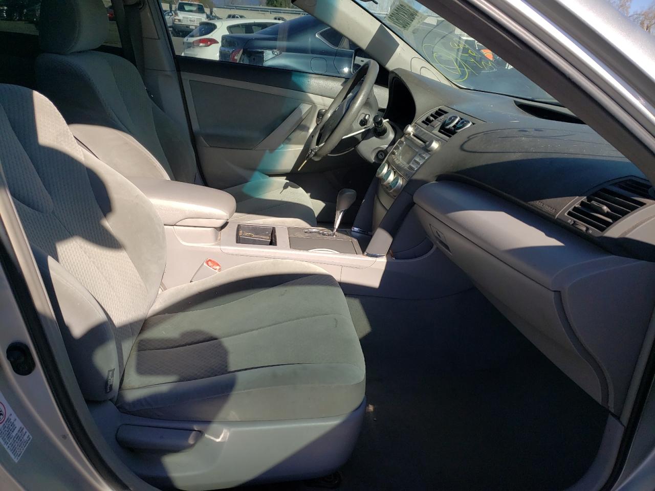 Photo 5 from auction – 2007 TOYOTA CAMRY CE with VIN 4T4BE46K37R009824