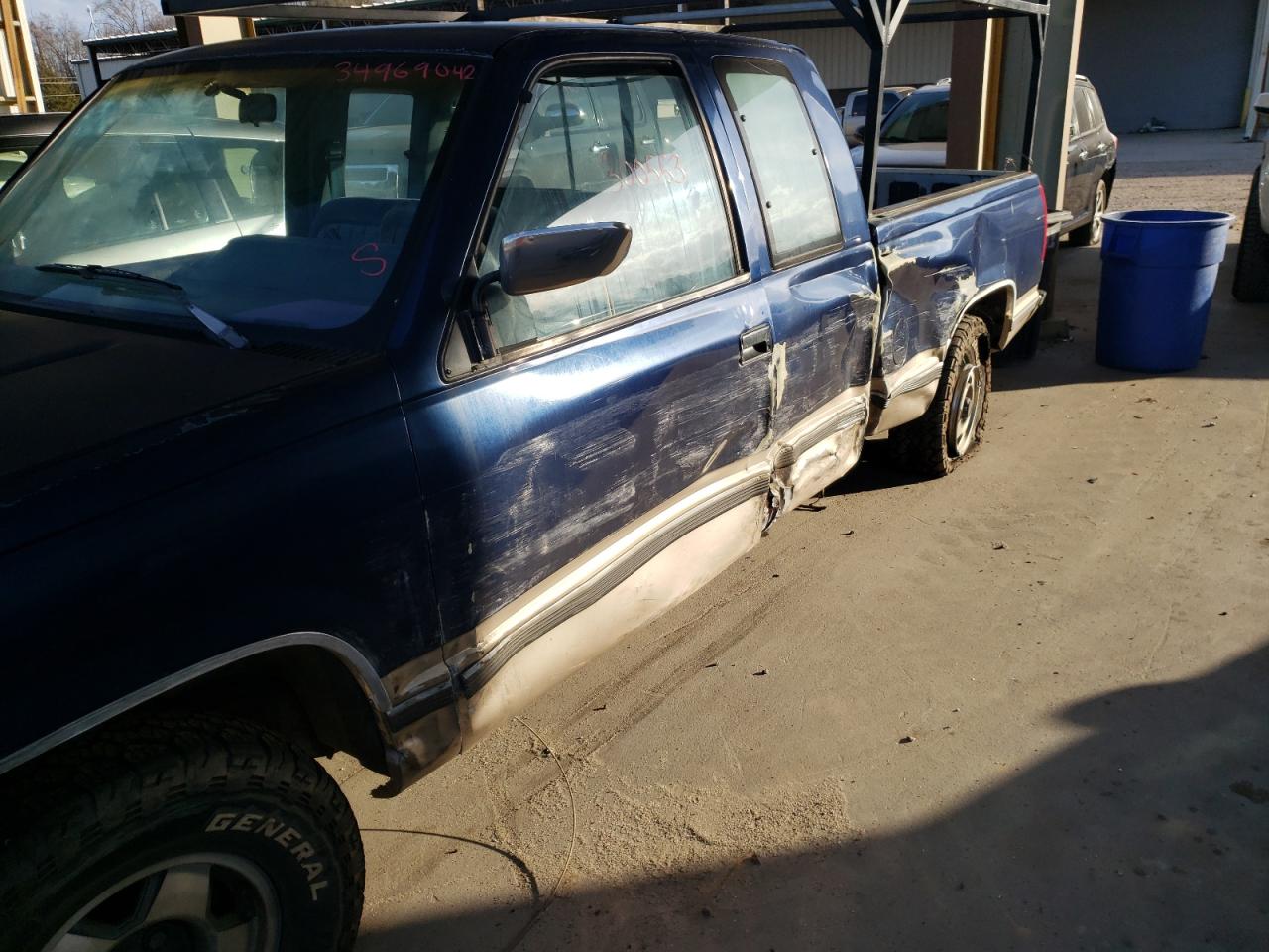 Photo 9 from auction – 1990 GMC SIERRA C15 with VIN 2GTEC19K5L1533624