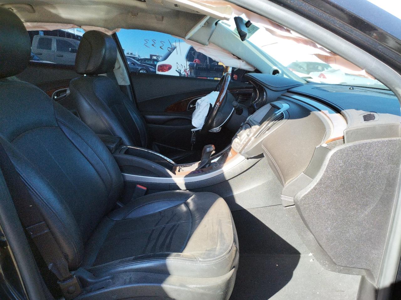 Photo 5 from auction – 2011 BUICK LACROSSE C with VIN 1G4GE5ED0BF270754