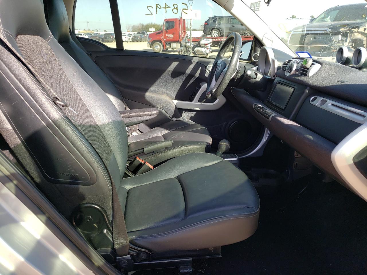 Photo 5 from auction – 2015 SMART FORTWO PUR with VIN WMEEJ3BA0FK802413