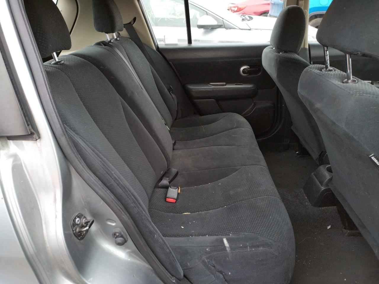 Photo 6 from auction – 2011 NISSAN VERSA S with VIN 3N1BC1CP6BL516001