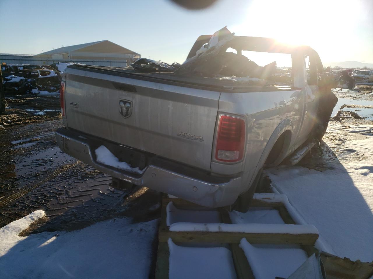 Photo 4 from auction – 2017 RAM 2500 LARAM with VIN 3C6UR5FL4HG588263