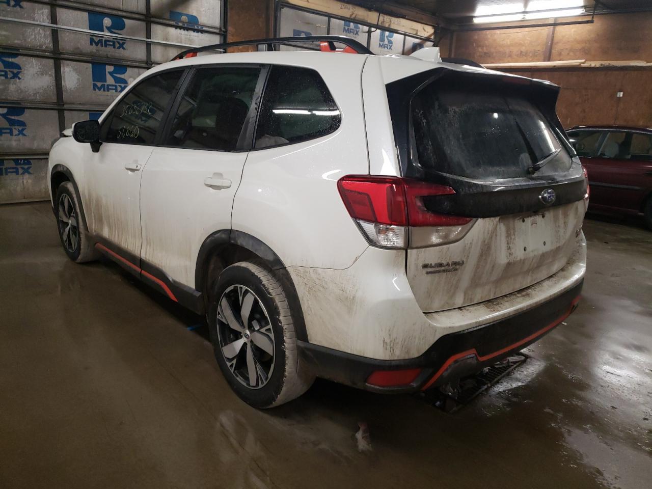 Photo 3 from auction – 2020 SUBARU FORESTER S with VIN JF2SKARC7LH451956