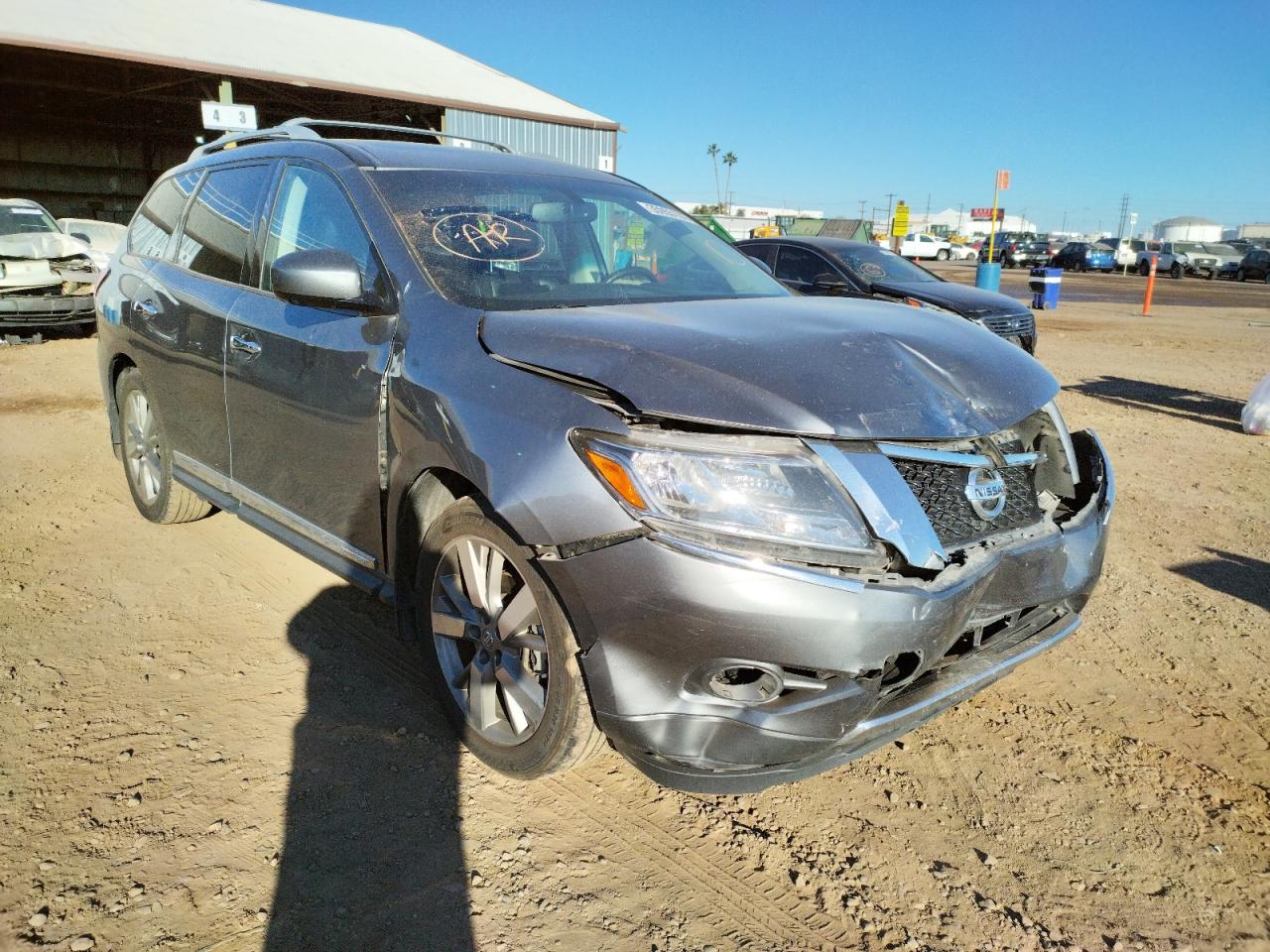 NISSAN PATHFINDER 2016 with VIN 5N1AR2MN6GC657398 - Photo from auction