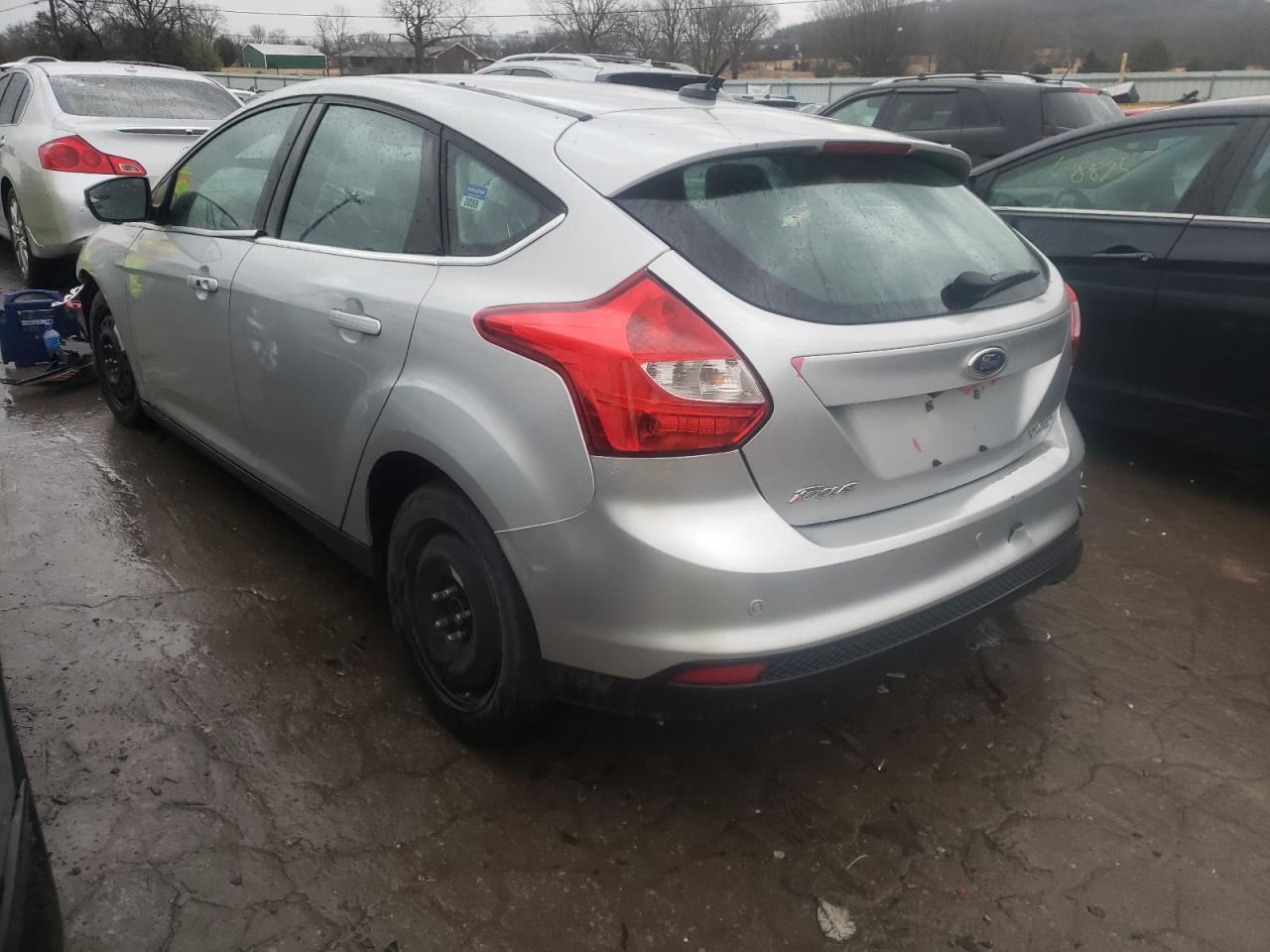 Photo 3 from auction – 2013 FORD FOCUS TITA with VIN 1FADP3N26DL103877