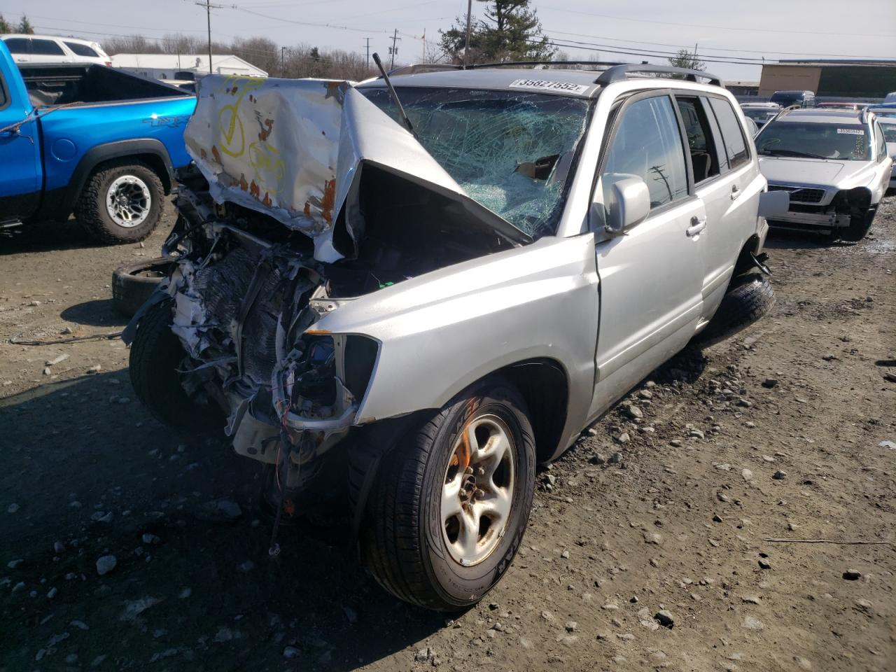 Photo 2 from auction – 2002 TOYOTA HIGHLANDER with VIN JTEGF21A020050766