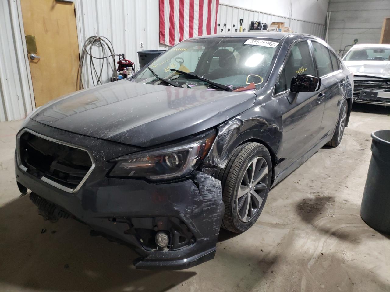 Photo 2 from auction – 2018 SUBARU LEGACY 2.5 with VIN 4S3BNAN69J3029154