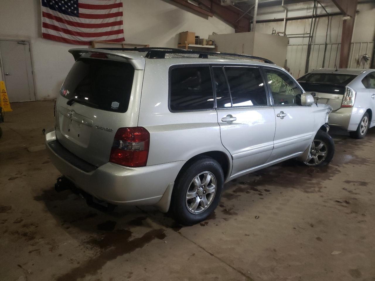 Photo 4 from auction – 2007 TOYOTA HIGHLANDER with VIN JTEEP21A570221829
