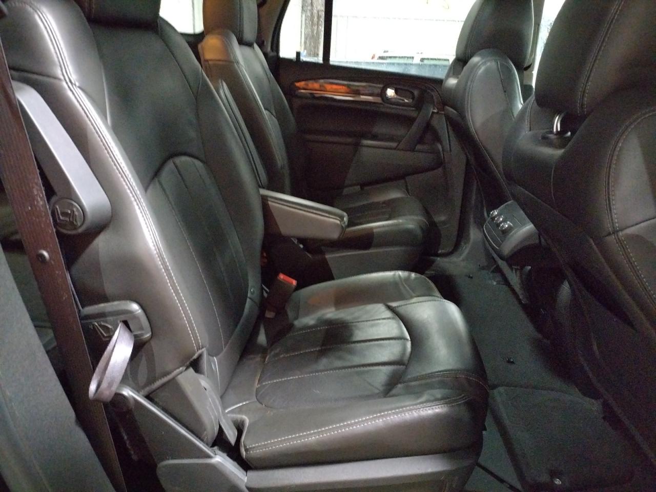 Photo 6 from auction – 2015 BUICK ENCLAVE with VIN 5GAKRBKD8FJ205306