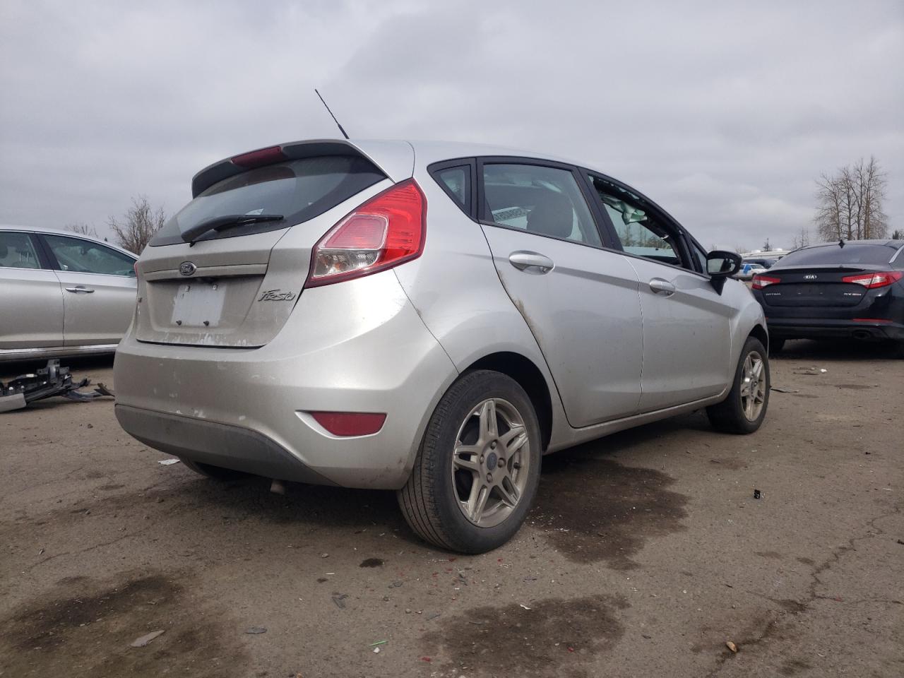 Photo 4 from auction – 2018 FORD FIESTA SE with VIN 3FADP4EJ9JM132717