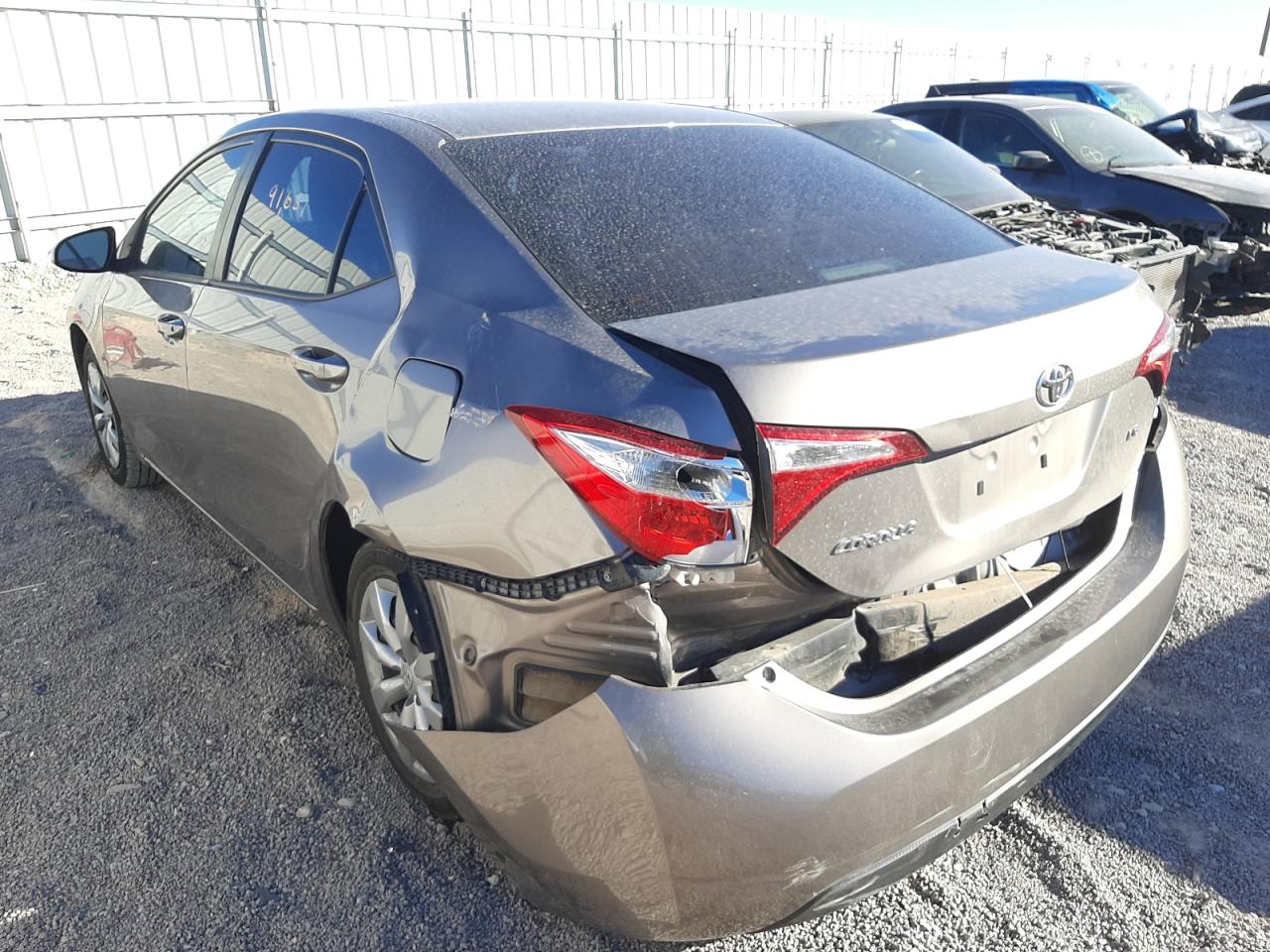 Photo 3 from auction – 2015 TOYOTA COROLLA L with VIN 5YFBURHEXFP187554