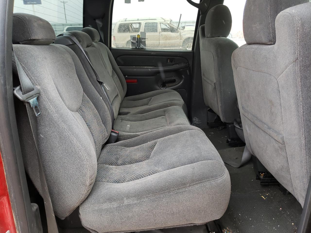 Photo 6 from auction – 2005 CHEVROLET SILVERADO with VIN 2GCEC13T551276226